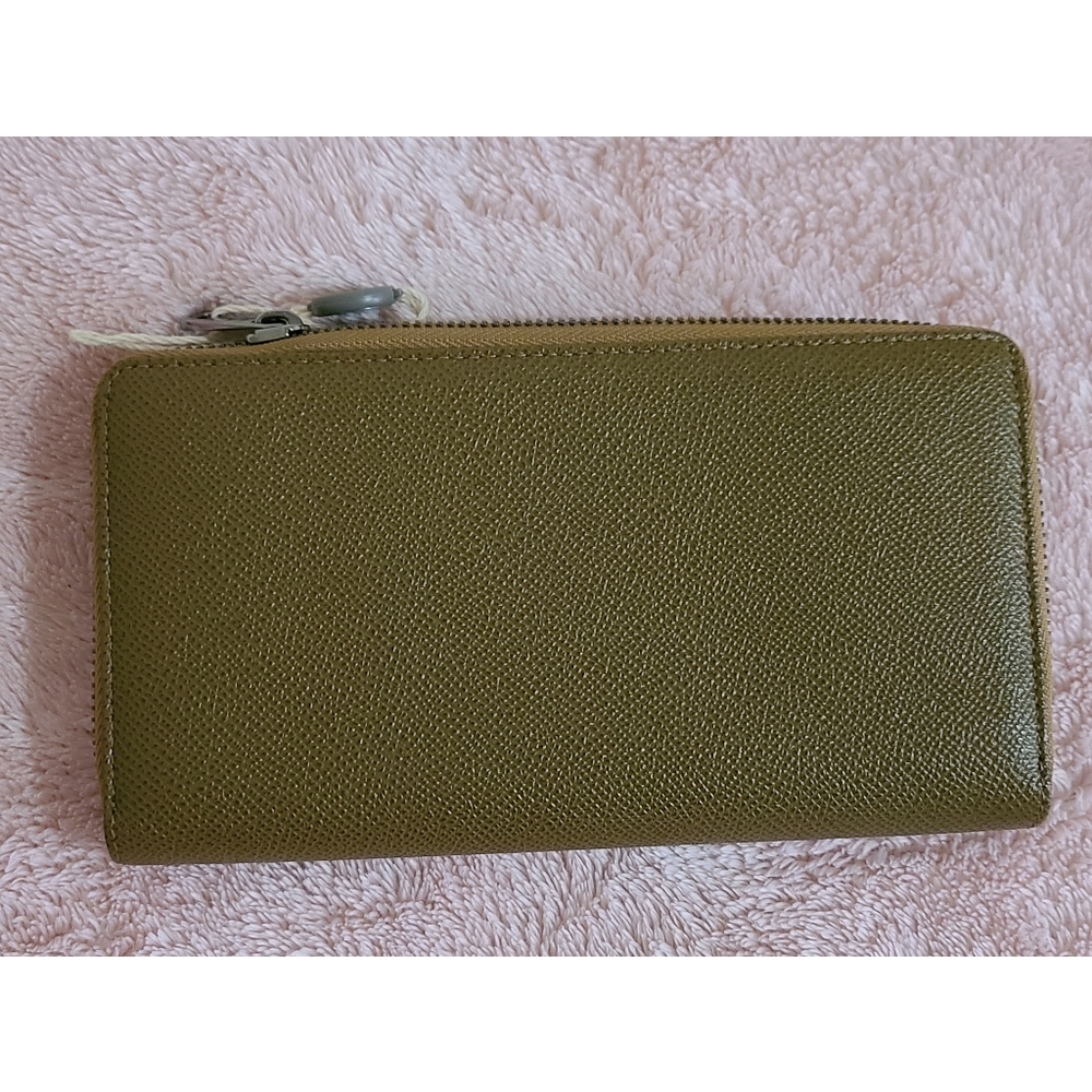 Authentic New Dolce & Gabbana Wallet - Picture 5 of 11